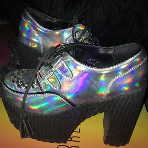 Current Mood holographic platform creepers
